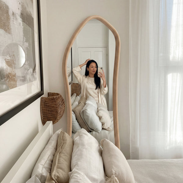 Clara Mirror