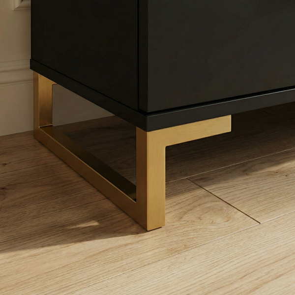 Elle Cabinet