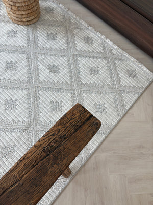 Looma Persian Rug