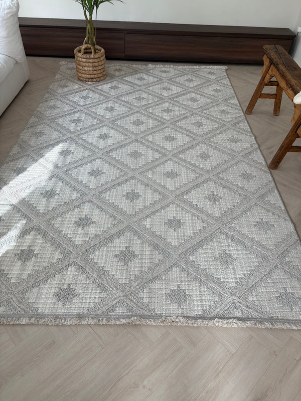 Looma Persian Rug