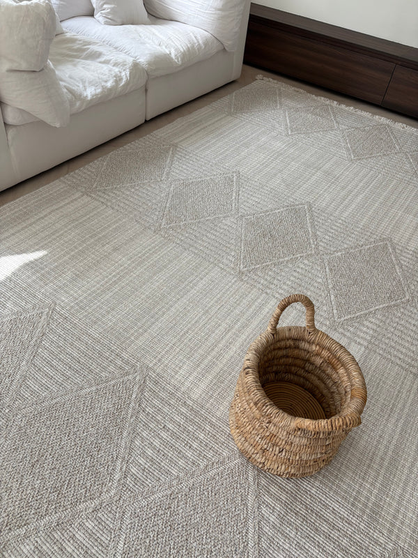 Tova Persian Rug