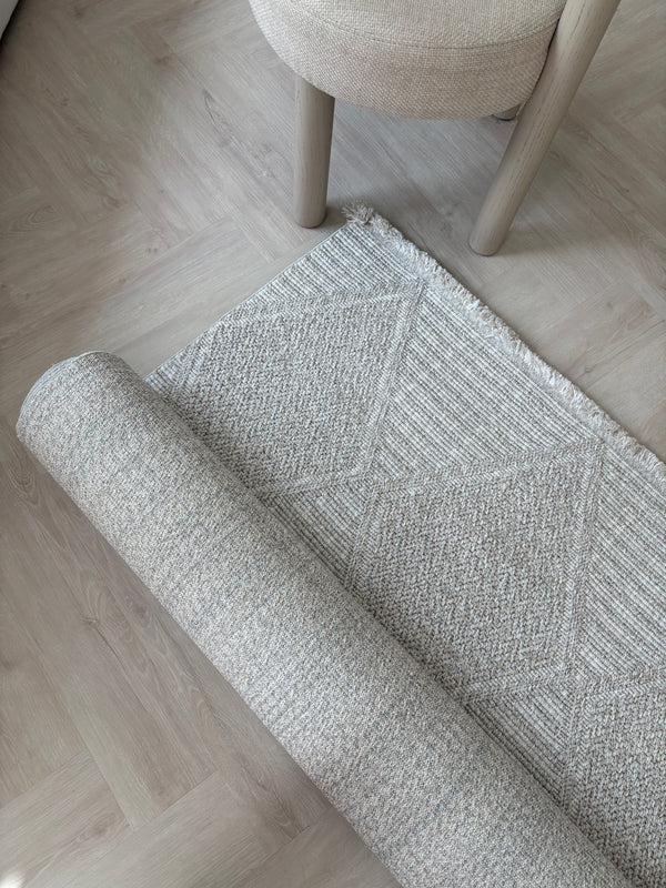 Tova Persian Rug