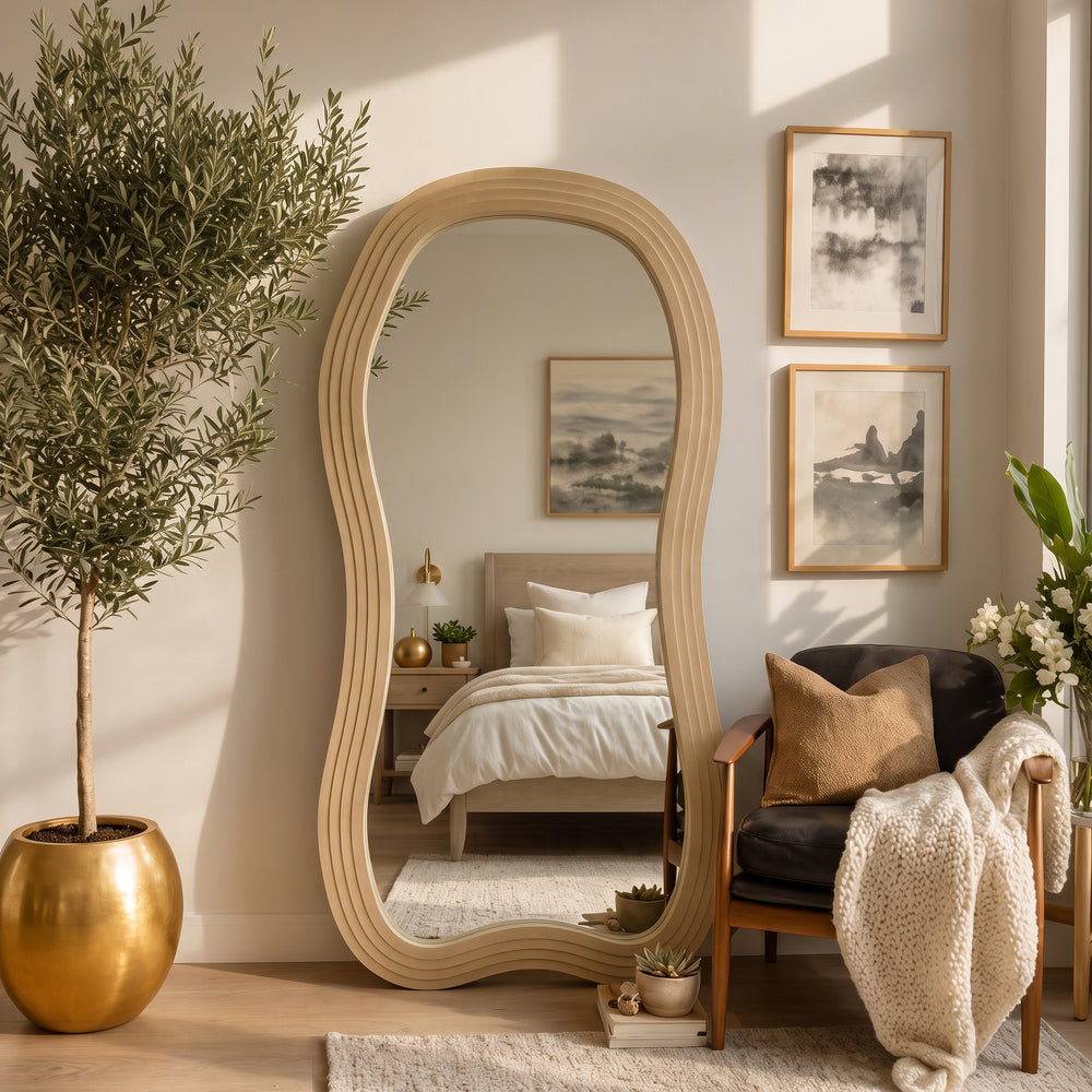 Marea Mirror