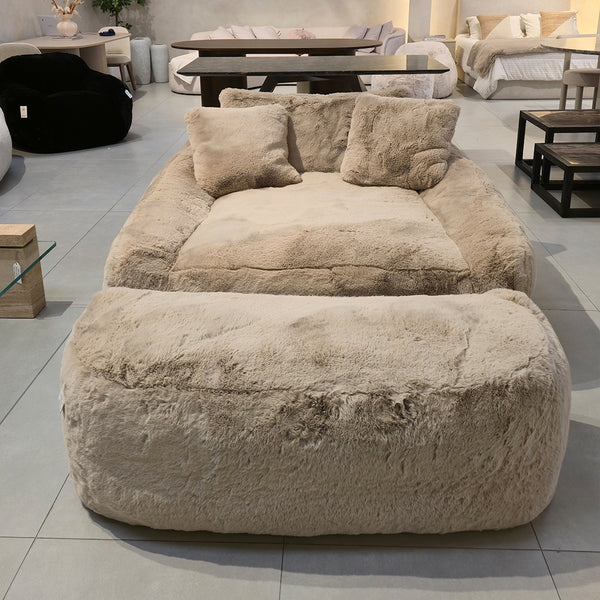 Snuggles Bed