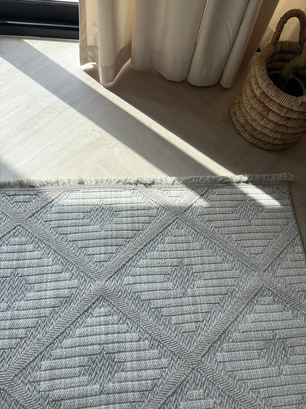 Looma Persian Rug
