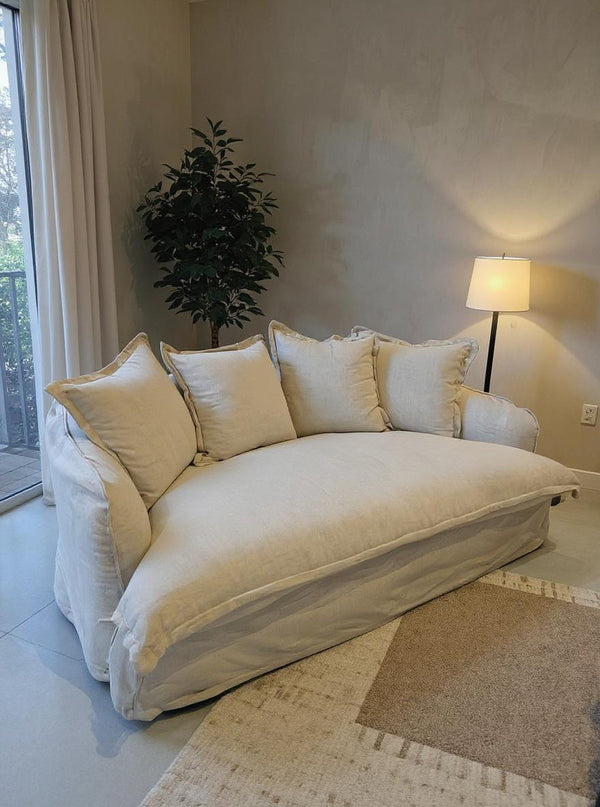 Nyla Sofa