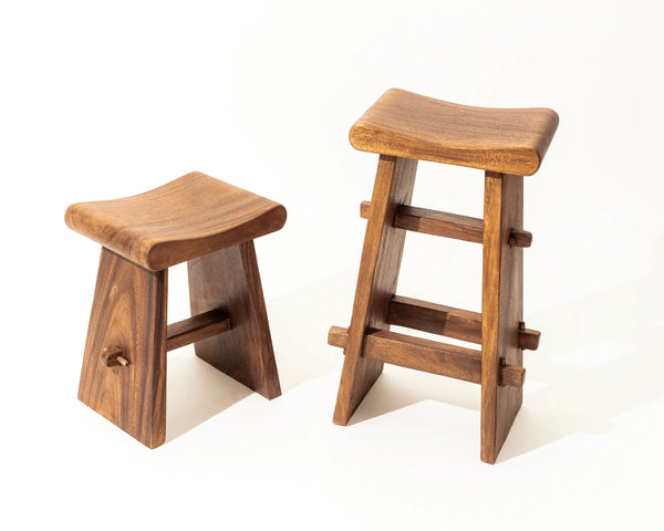 Hikina Bar Stool Suar Wood